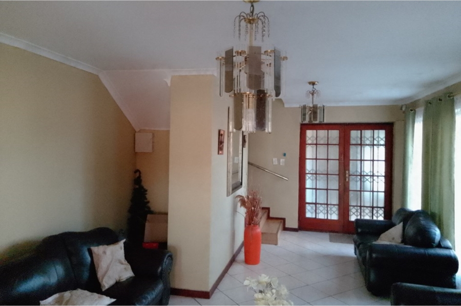 4 Bedroom Property for Sale in Stanford Western Cape